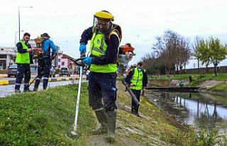 Çark Deresi çevresinde bayram öncesi yoğun çalışma