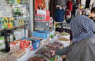 Çarşı pazarda Ramazan hareketliliği