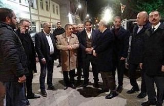 Çığ nedeniyle kapatılan Van-Bahçesaray yolu ulaşıma...