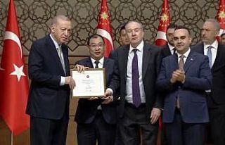 Çinli firmadan Samsun’a 1 milyar dolarlık otomotiv...