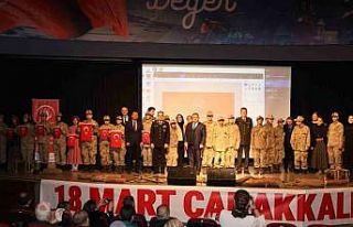 Çocuklardan duygulandıran çanakkale gösterisi