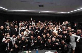 Cumhurbaşkanı Erdoğan’dan A Milli Futbol Takımı’na...