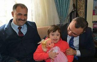 Demirci protokolünden yüz güldüren ziyaretler