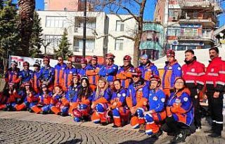 Deprem anı ve tahliye tatbikatı gerçeği aratmadı