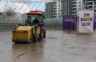 Diyarbakır’da Nevruz kutlamaları için hazırlıklar...