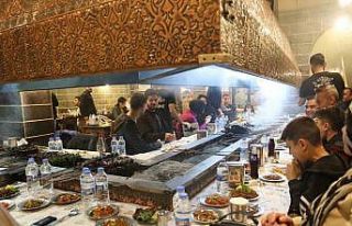 Diyarbakırlılar Ramazanda da gözlerini ciğerle...