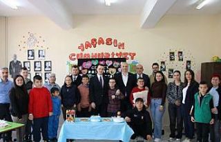 Down Sendromlular Gününde öğrencilerle buluştular