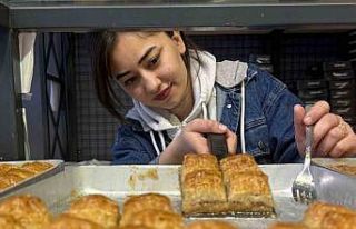 Düzce’de tatlıcıların bayram telaşı başladı