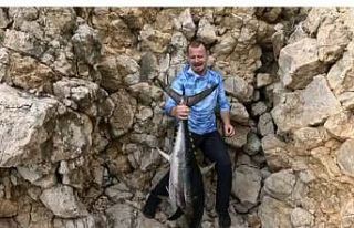 Edirne’de amatör balıkçı kıyıdan attığı...