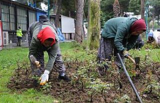 Edremit Belediyesi Ramazan Bayramı öncesi yeşil...