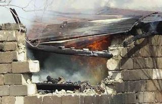 Edremit’te odunluk yangını