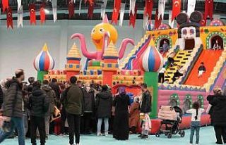 Elazığ Belediyesi Ramazan Bayramında çocuklar...