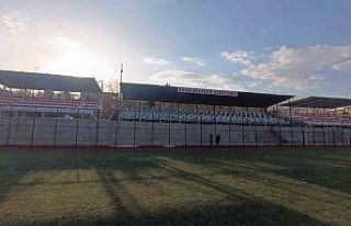 Eruh’ta 480 kişilik tribün hizmete girdi