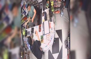 Esenyurt’ta markette plastik top kavgası: 15 yaşında...