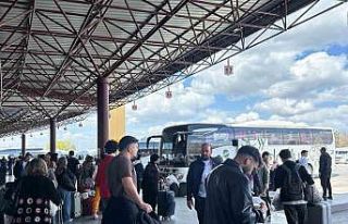 Eskişehir Otogarında bayram yoğunluğu