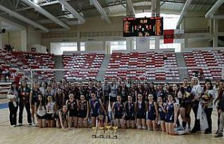 Genç B Kızlar Voleybol Final heyecanı sona erdi