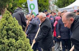 Giresun’da fidanlar toprakla buluştu