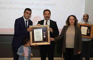 Hatay’da devlet övünç madalyası takdimi yapıldı