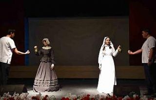 Hemşire adaylarının üniforma heyecanı