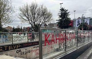 İBB protestocuları milli ve dini değerleri hiçe...