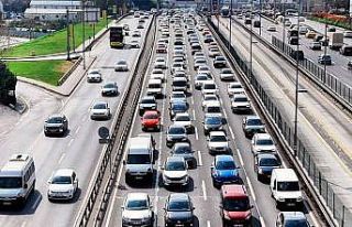 İstanbul’da bayram tatilinde trafik yoğunluğu...
