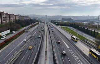 İstanbul’da bayramda yollar boş kaldı, trafik...