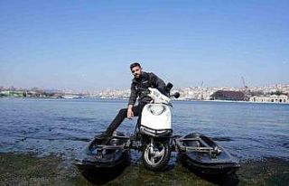 İstanbul’da hem denizde hem karada gidebilen motosiklet...
