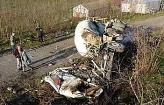 İstinat duvarından uçan beton mikseri kağıt gibi...