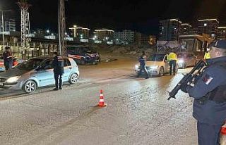 Jandarma ekiplerinden şok huzur uygulaması