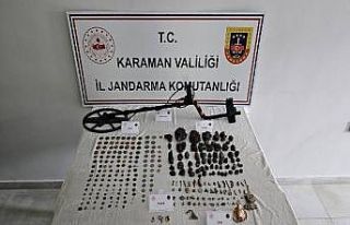 Karaman’da 118 adet göktaşı ele geçirildi