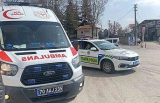 Karaman’da motosikletle otomobil çarpıştı: 1...