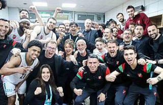 Karşıyaka Basketbol, 11 maç sonra kazandı