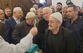 Kastamonu’da Sakal-ı Şerif’i görmek için vatandaşlar...