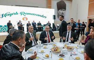 Keçiören Belediye Başkanı Özarslan ilk iftarı...