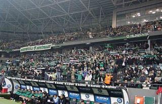 Kocaelispor-Sakaryaspor maçı biletleri karaborsaya...