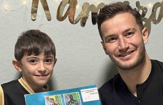 Kocaelisporlu futbolcular taraftar evlerinde iftar...