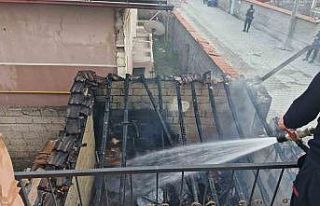 Kömürlükte çıkan yangın binalara sıçramadan...