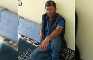 Kontrolden çıkan tır park halindeki kamyonete çarptı:...