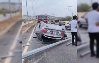 Kontrolden çıkarak savrulan otomobil ters döndü:...