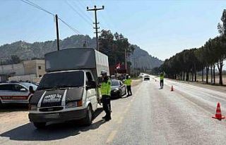 Köşk’te jandarma ekiplerinden trafik denetimi