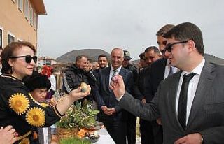 Kula’da nevruz bayramı kutlandı