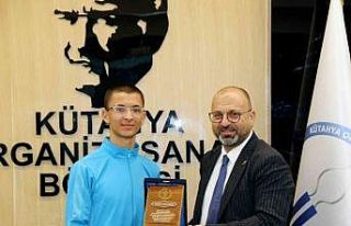 Kütahya OSB yönetimi, Türkiye derecesi elde eden...