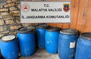 Malatya’da kaçak alkol ve tütün operasyonu