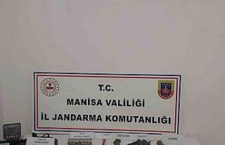 Manisa’da kaçak kazıya suçüstü