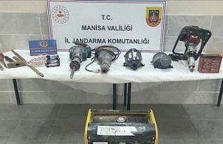 Manisa’nın iki ilçesinde izinsiz kazıya suçüstü