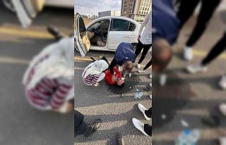 Mardin’de bir genç otomobilde yarı baygın halde...