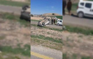 Mardin’de kontrolden çıkan SUV takla attı: 2...