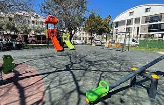 Marmaris’teki parklar yenileniyor