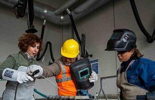 Mersin’de kadın ustalar yetişiyor