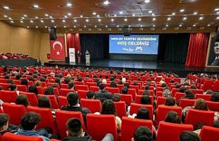 Mersin’de YKS’ye hazırlanan öğrencilere meslek...